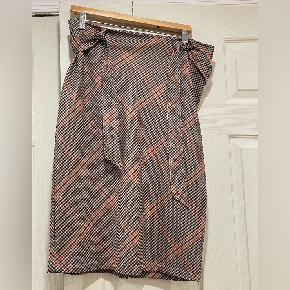 Plaid belted skirt